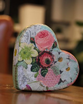 Decoupage Heart Pipe Class | Puff Puff Paint Night | Hempfield Apothetique | The Lounge | Lancaster, PA | THC Lounge PA